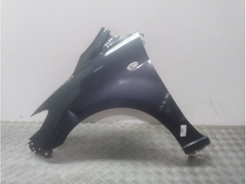 Recambio de aleta delantera izquierda para mazda 5 berl. (cr) 2.0 active+ referencia OEM IAM  NEGRO 