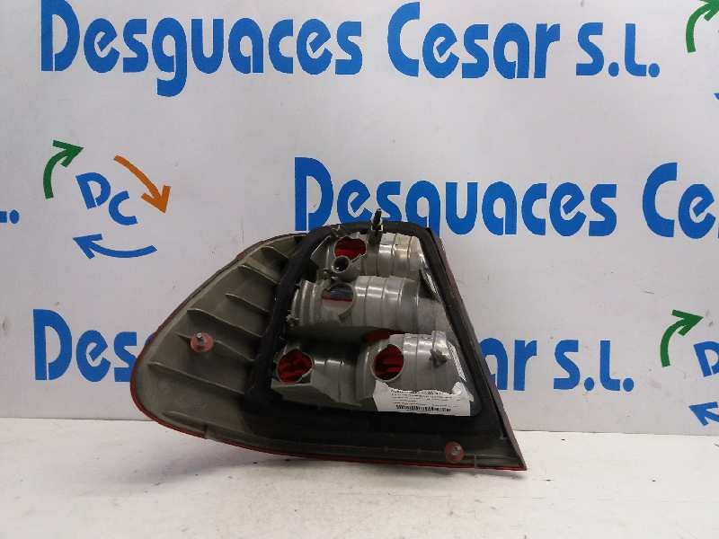 Recambio de piloto trasero derecho para bmw serie 3 berlina (e46) 320d referencia OEM IAM 63216946534  