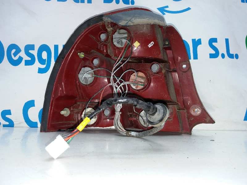 Recambio de piloto trasero derecho para kia shuma ii 1.6 ls 4 berlina referencia OEM IAM    Recambio de piloto trasero derecho para kia shuma ii 1.6 ls 4 berlina referencia OEM IAM