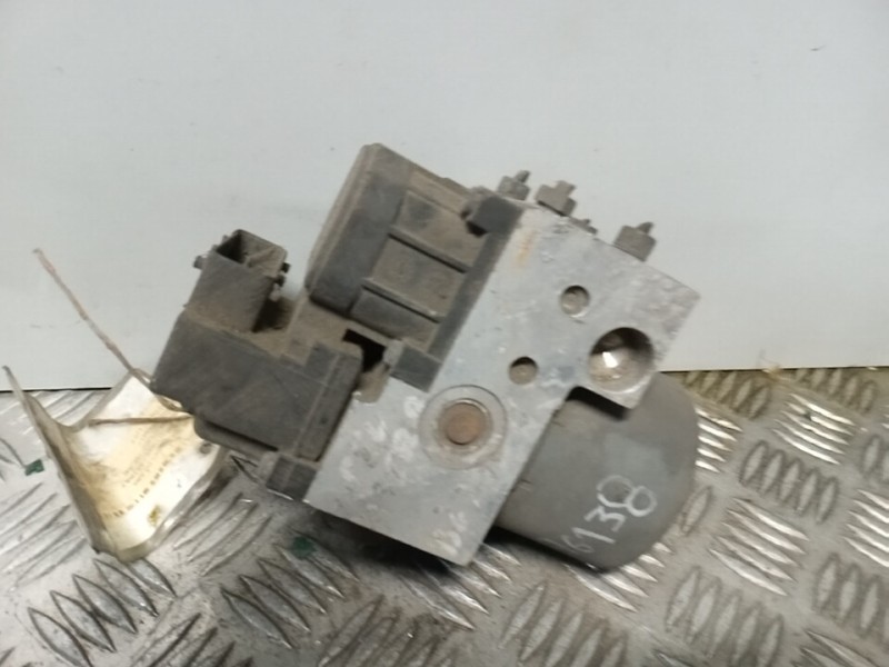 Recambio de abs para opel astra f berlina 1.6 cat referencia OEM IAM 0265216461 76138 