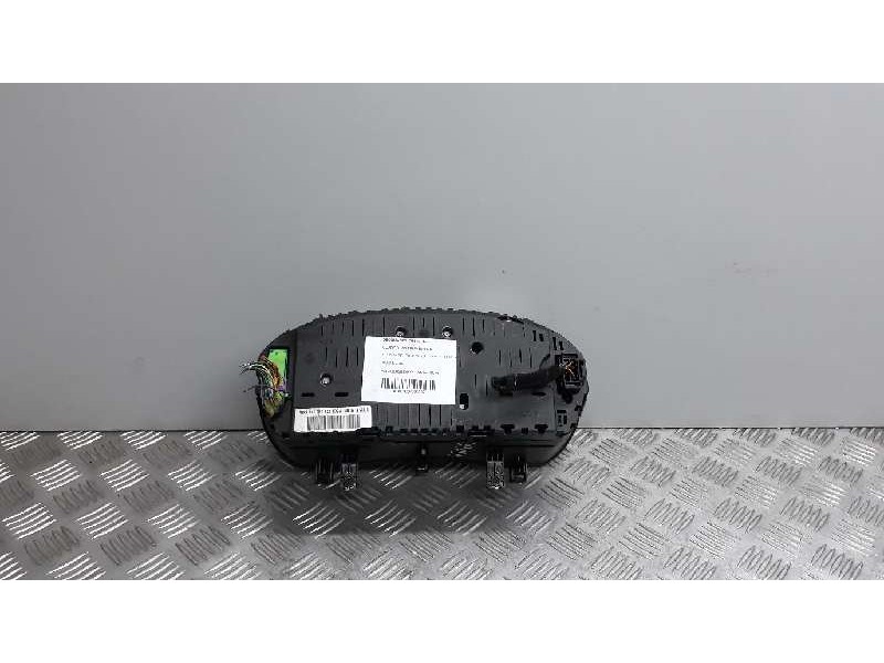 Recambio de cuadro instrumentos para volkswagen polo (9n3) advance referencia OEM IAM 6Q0920802KX  