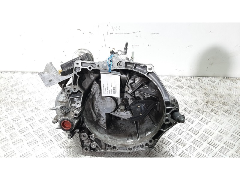 Recambio de caja cambios para peugeot 308 sw sport referencia OEM IAM 20DP42  