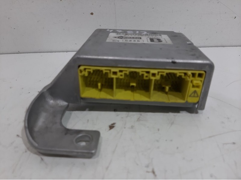 Recambio de centralita airbag para mazda 5 berl. (cr) 2.0 active+ referencia OEM IAM C2365Y24566 C236 