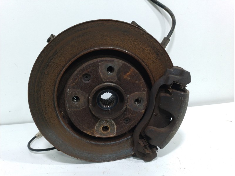 Recambio de mangueta delantera derecha para citroën c4 berlina vtr plus referencia OEM IAM 364796  