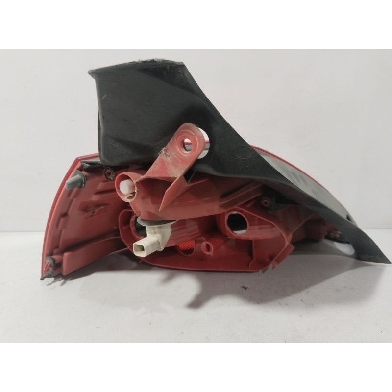 PILOTO TRASERO DERECHO 8200413216  - imagen 3