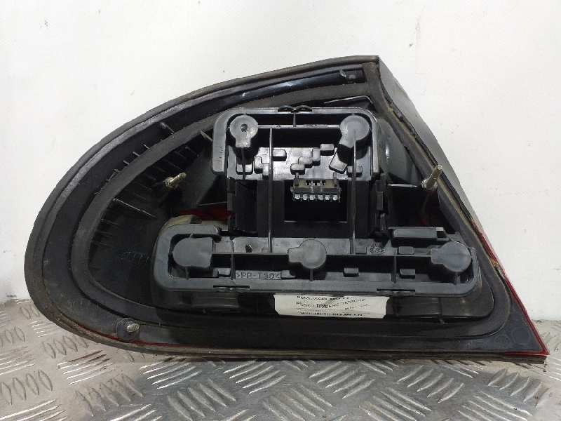 Recambio de piloto trasero derecho para opel tigra 1.4 16v referencia OEM IAM K1222036  