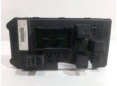 Recambio de caja reles / fusibles para jeep gr. cherokee (wh) 3.0 crd laredo referencia OEM IAM 56049915AA 0517799 