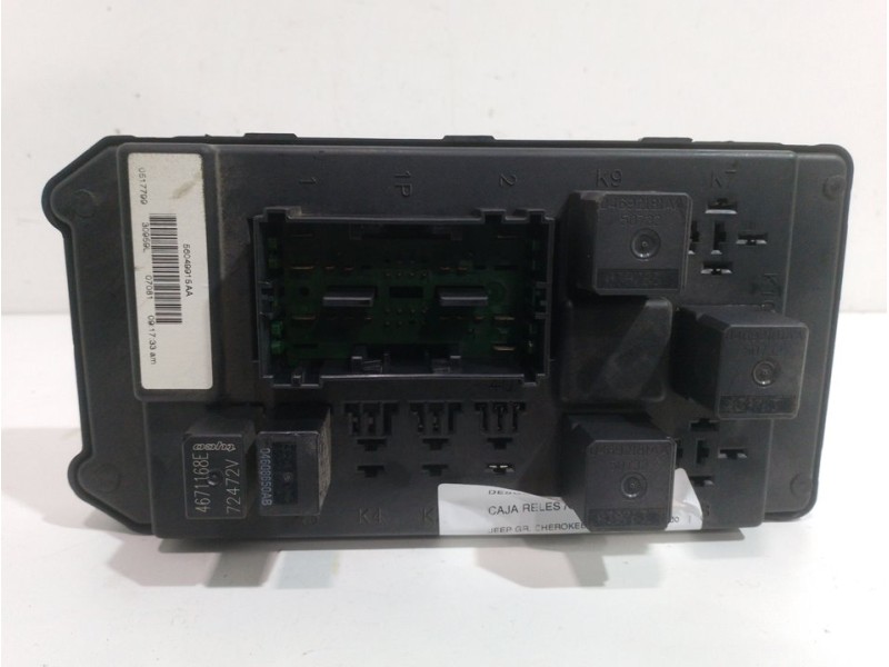 Recambio de caja reles / fusibles para jeep gr. cherokee (wh) 3.0 crd laredo referencia OEM IAM 56049915AA 0517799 