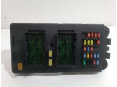 Recambio de caja reles / fusibles para jeep gr. cherokee (wh) 3.0 crd laredo referencia OEM IAM 56049915AA 0517799  2