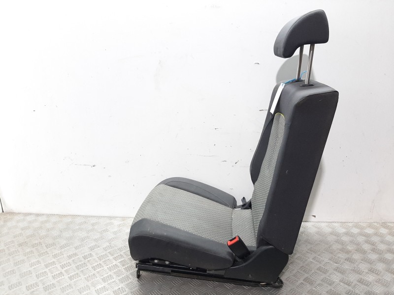 Recambio de asiento trasero derecho para seat altea (5p1) green referencia OEM IAM   