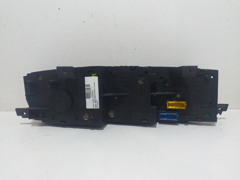 Recambio de cuadro instrumentos para nissan primera berlina (p12) acenta referencia OEM IAM  AU879 4205067