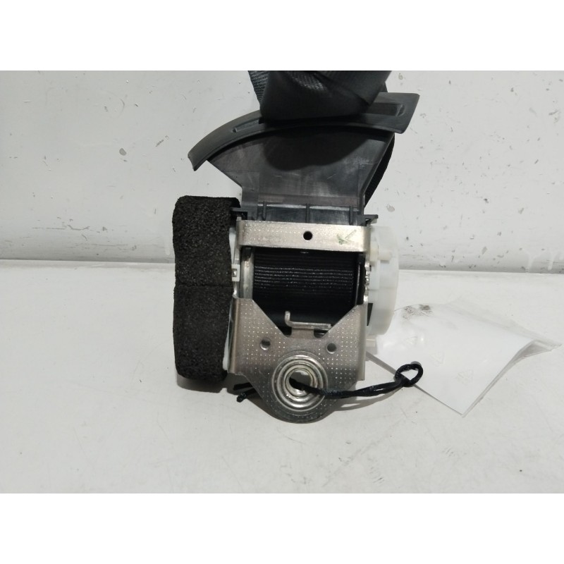 CINTURON SEGURIDAD TRASERO DERECHO 1K8857806  - imagen 1