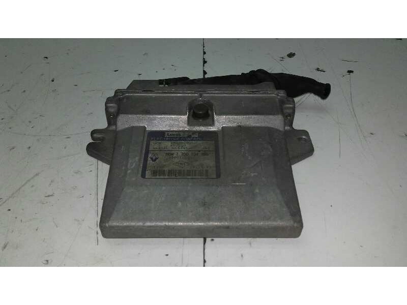 Recambio de centralita motor uce para renault clio ii fase i (b/cbo) 1.9 diesel referencia OEM IAM 7700104956 87191 