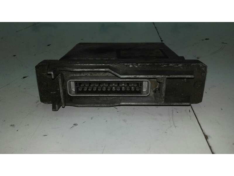 Recambio de centralita motor uce para renault clio ii fase i (b/cbo) 1.9 d referencia OEM IAM 7700104956 87205 