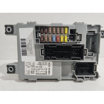 CAJA RELES / FUSIBLES 00505167040 