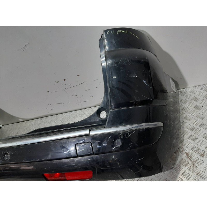 PARAGOLPES TRASERO NEGRO  - imagen 2