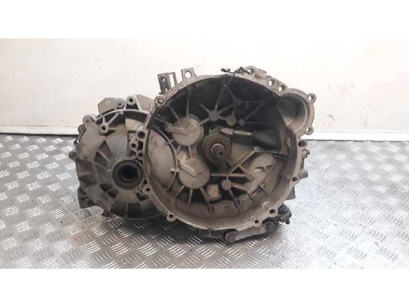 Recambio de caja cambios para volvo s60 berlina 2.4 d referencia OEM IAM M56L2K  