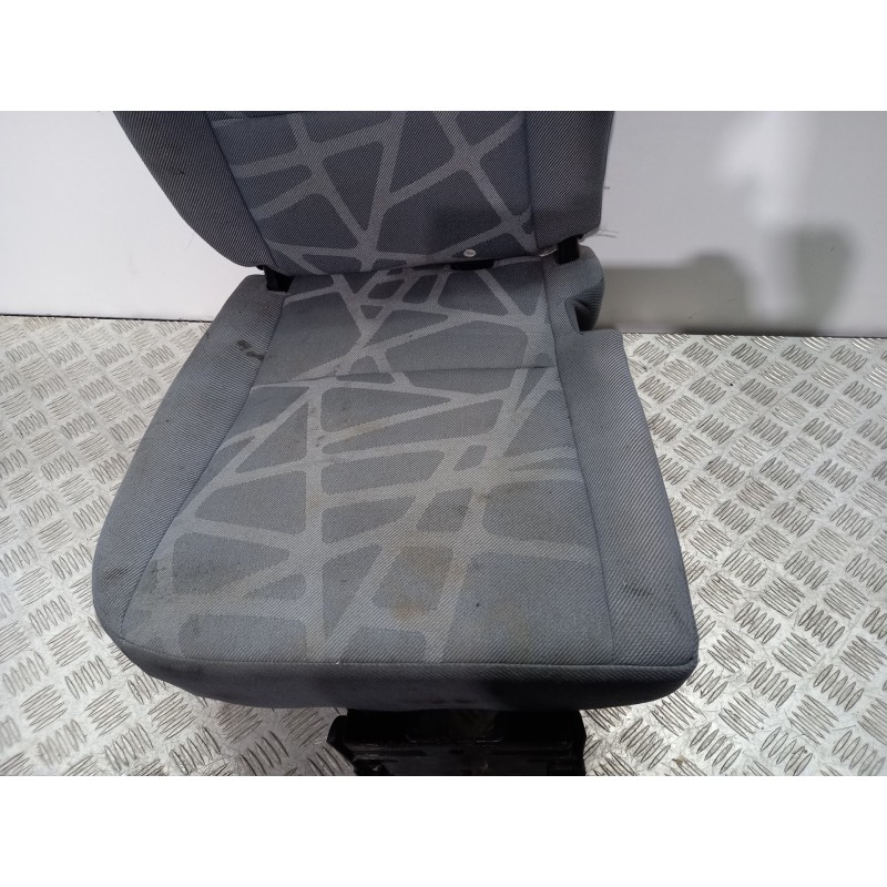 ASIENTO TRASERO MEDIO  - imagen 2