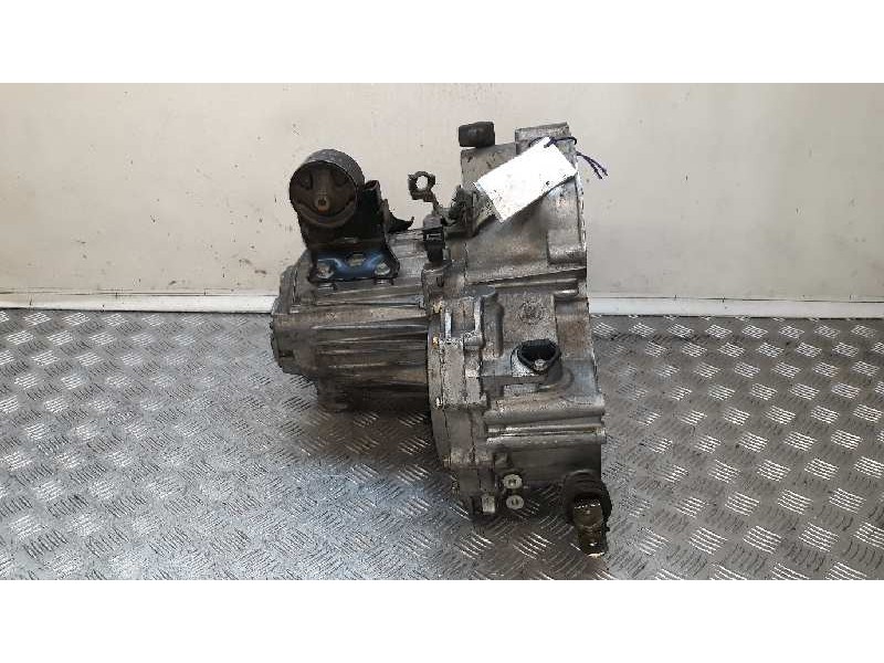 Recambio de caja cambios para nissan almera (n16/e) acenta referencia OEM IAM 4M469  