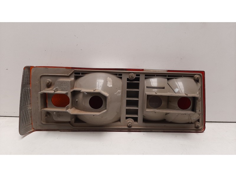 Recambio de piloto trasero derecho para ford escort berl./turn./cab./express gl berlina referencia OEM IAM   