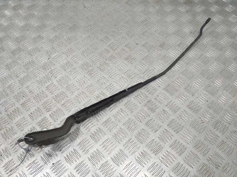 Recambio de brazo limpia delantero derecho para ford fiesta (cbk) futura referencia OEM IAM 1821012  