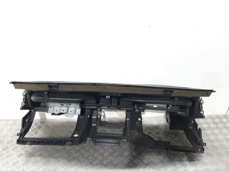 Recambio de salpicadero para ford fiesta (cbk) futura referencia OEM IAM 1300550  
