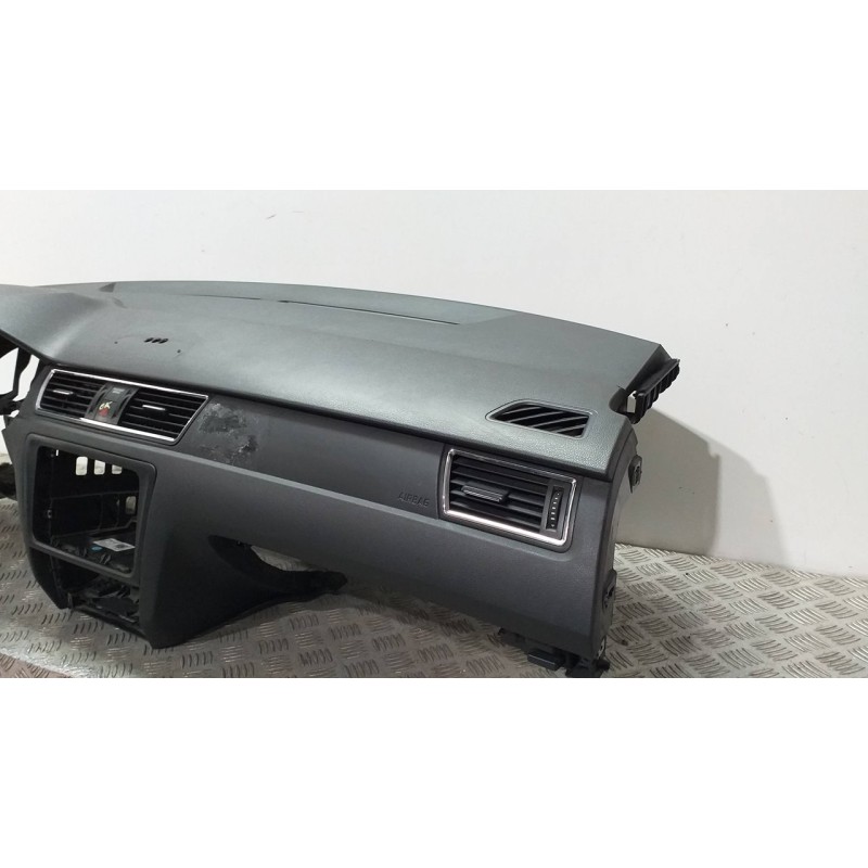 SALPICADERO 5JB857009F  - imagen 4
