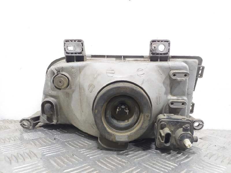 Recambio de faro derecho para kia sportage básico (5-ptas.) referencia OEM IAM   