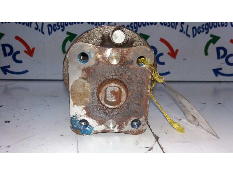 Recambio de mangueta trasera derecha para ford transit connect (tc7) furg. referencia OEM IAM 1439601  