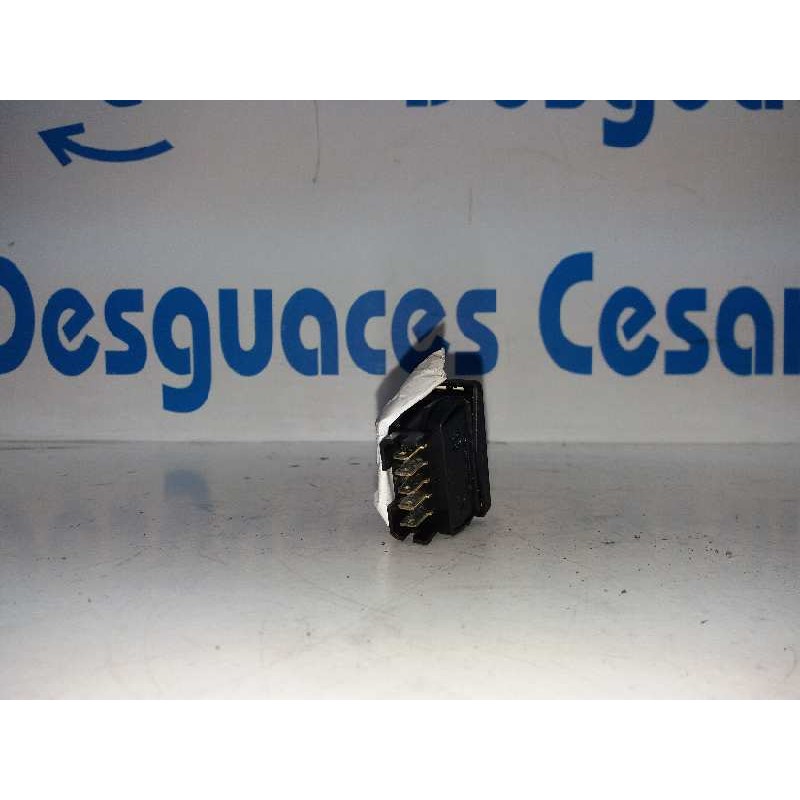MANDO ELEVALUNAS DELANTERO IZQUIERDO 6552R4  - imagen 2