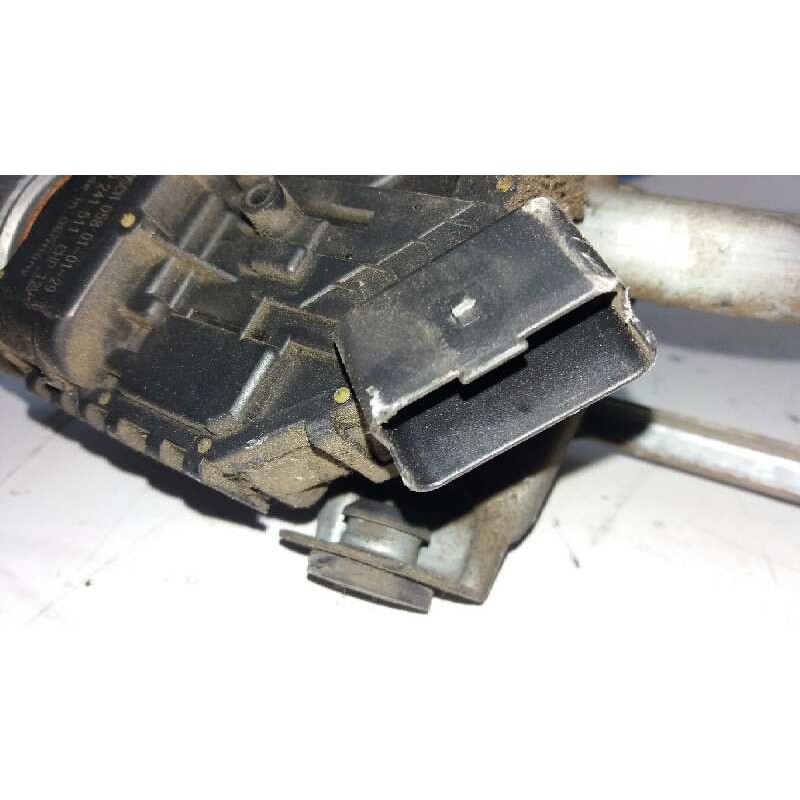 Recambio de motor limpia delantero para renault clio ii fase ii (b/cb0) authentique referencia OEM IAM 8200027621  