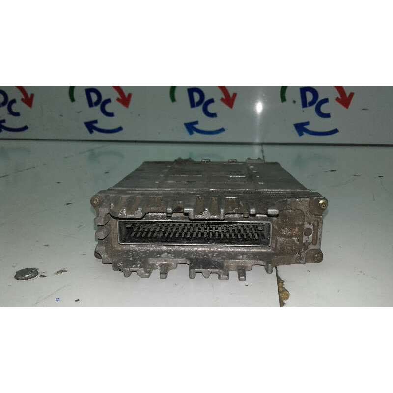 Recambio de centralita motor uce para renault megane i fase 2 berlina (ba0) 1.9 d rxe referencia OEM IAM 0281010077  