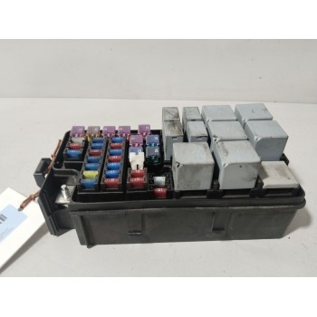 CAJA RELES / FUSIBLES J200AS 