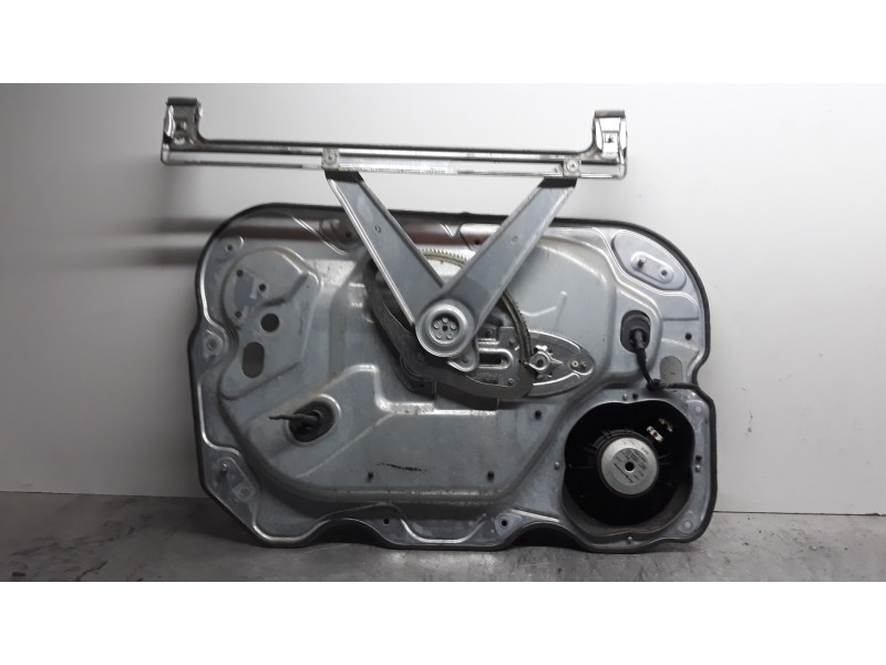 Recambio de elevalunas delantero derecho para ford focus c-max (cap) trend (d) referencia OEM IAM 1738646  