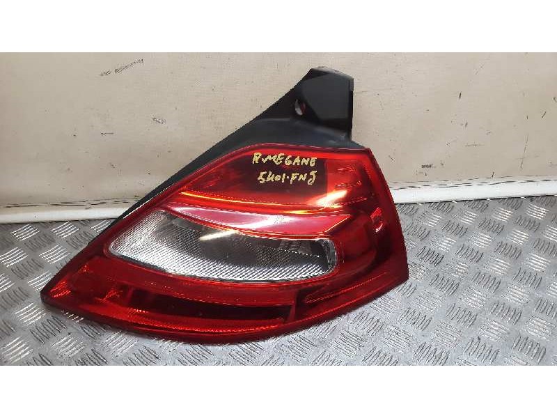 Recambio de piloto trasero derecho para renault megane ii berlina 3p confort expression referencia OEM IAM   