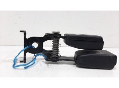 Recambio de enganche cinturon trasero izquierdo para renault megane ii berlina 5p confort authentique referencia OEM IAM 077424C