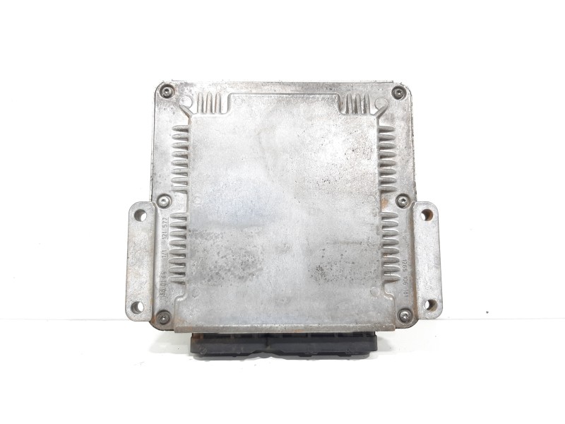 Recambio de centralita motor uce para chrysler voyager (rg) 2.8 crd grand voyager limited referencia OEM IAM 0281012121 P0509428