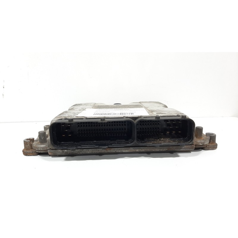 Recambio de centralita motor uce para chrysler voyager (rg) 2.8 crd grand voyager limited referencia OEM IAM 0281012121 P0509428