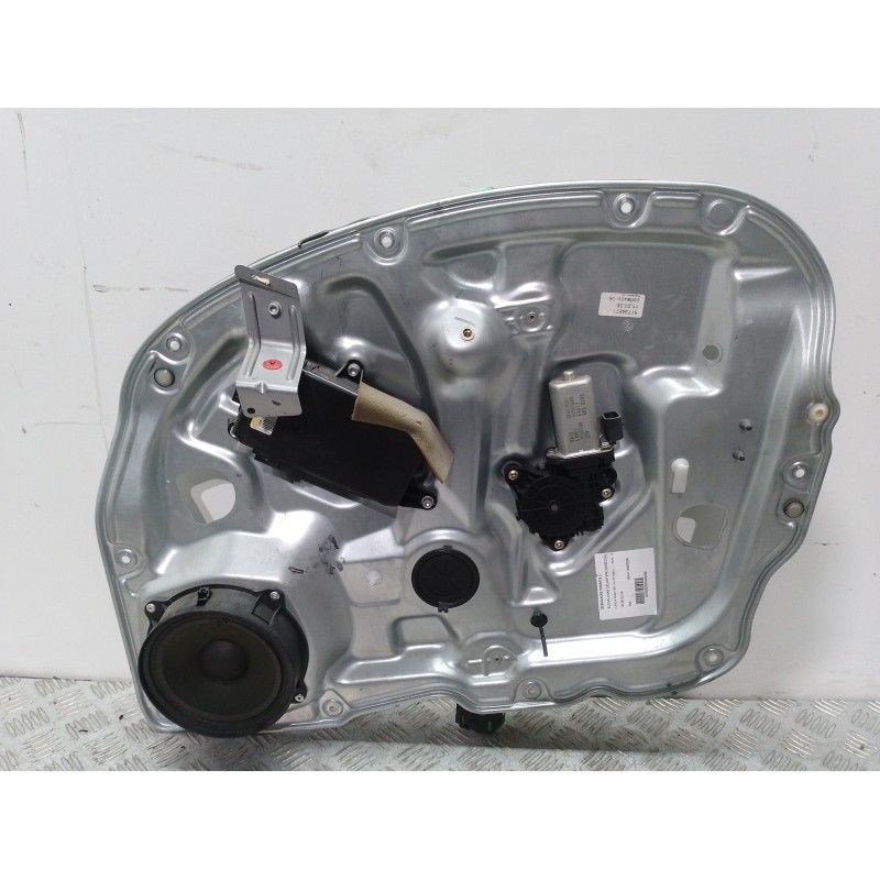 Recambio de elevalunas delantero derecho para lancia musa (184) 1.9 jtd platino referencia OEM IAM 51734871  