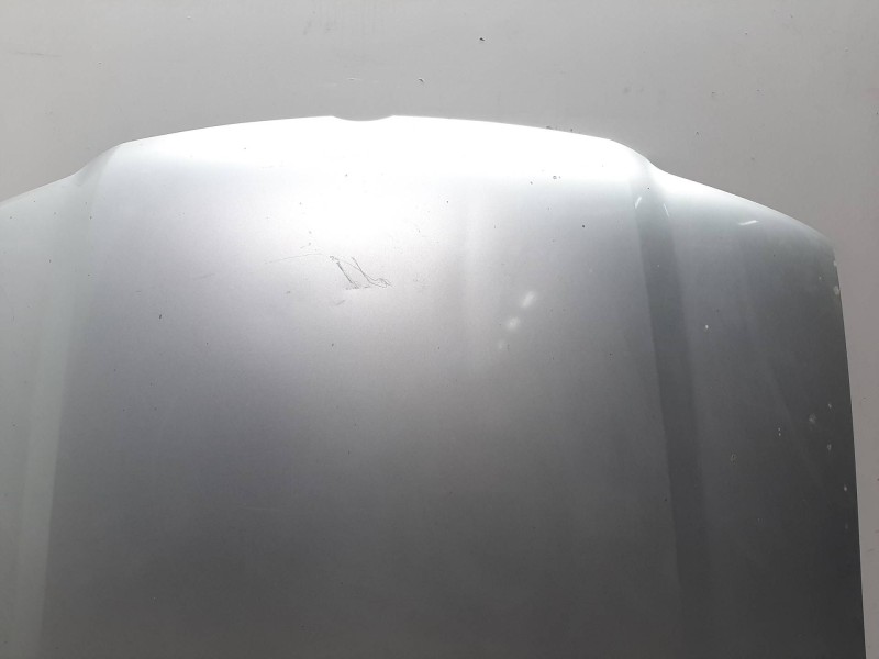Recambio de capot para volkswagen polo berlina (6n2) conceptline referencia OEM IAM 6N0823031H PLATA 