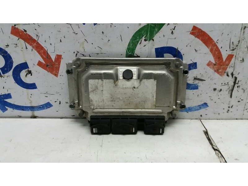 Recambio de centralita motor uce para peugeot 307 (s1) 1.6 16v cat referencia OEM IAM 0261206943  
