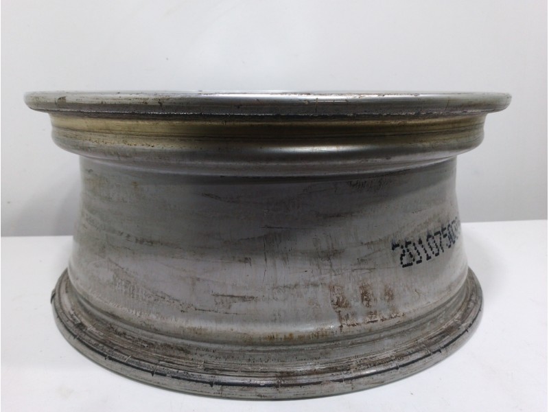 Recambio de llanta para volvo v50 familiar 1.8 kinetic referencia OEM IAM  6.5JX16X52.5 