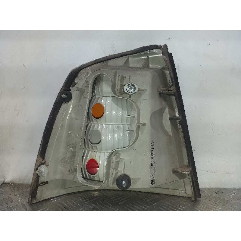 PILOTO TRASERO DERECHO 09117404  - imagen 2