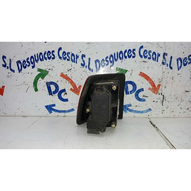 PILOTO TRASERO DERECHO 1L0945112F  - imagen 2