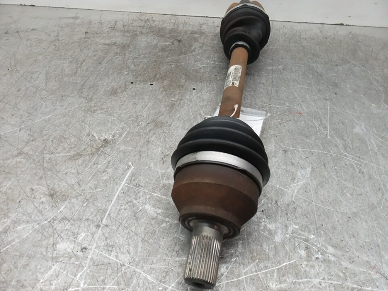 Recambio de transmision delantera izquierda para volvo v50 familiar 1.8 kinetic referencia OEM IAM T050621  