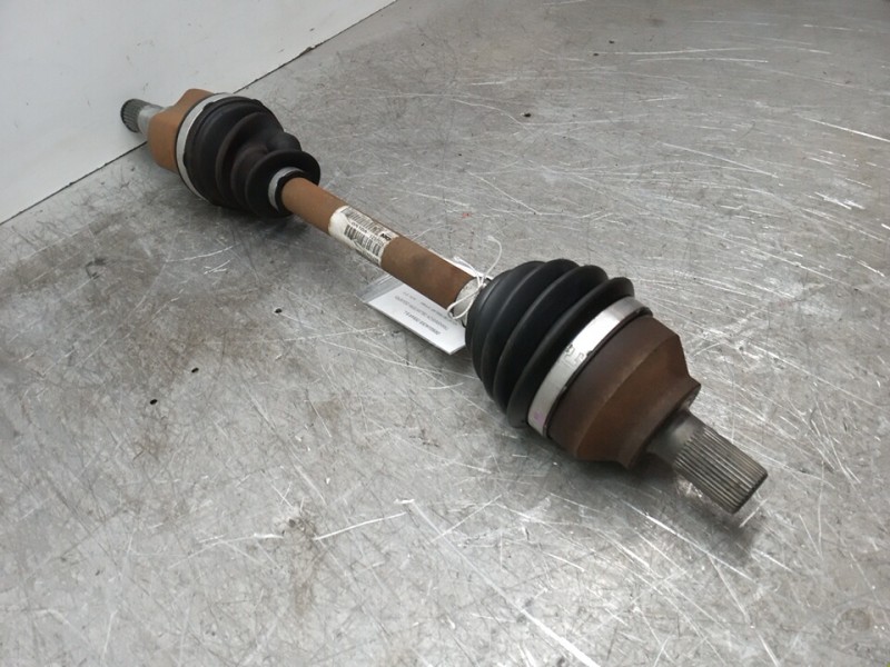 Recambio de transmision delantera izquierda para volvo v50 familiar 1.8 kinetic referencia OEM IAM T050621  