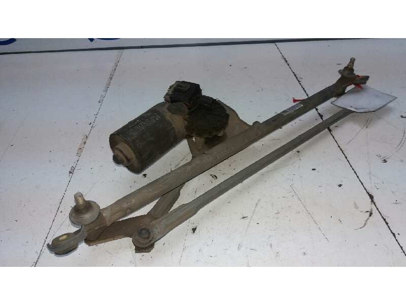 Recambio de motor limpia delantero para opel vectra b caravan referencia OEM IAM 0390241142  