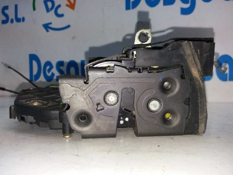 Recambio de cerradura puerta delantera izquierda para mazda 3 berlina (bk) 1.6 crdt active referencia OEM IAM   