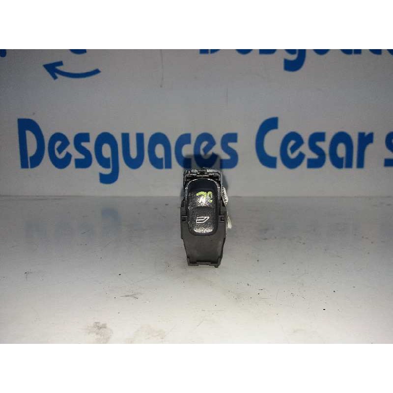 MANDO ELEVALUNAS DELANTERO DERECHO  - imagen 1