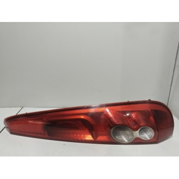 PILOTO TRASERO DERECHO 6S6113404A 